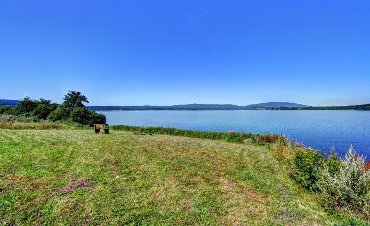 Ubytování na Jachtě Lipno nad Vltavou Esterno foto